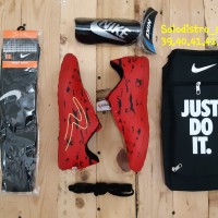 Paket komplit sepatu futsal termurah