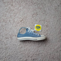 SEPATU CONVERSE SECOND BEKAS (KODE:000831)