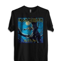 KAOS IRON MAIDEN - FEAR OF THE DARK TSHIRT GILDAN SOFTSTYLE