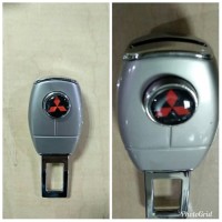 colokan safety belt 2 in 1 mobil pajero sport