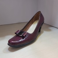 Sepatu Pantovel Kulit Wanita Tristan FD 704 Maron
