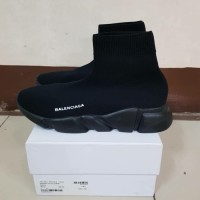 BALENCiAGA SPEED TRAiNER Pointure 43 imitation occasion