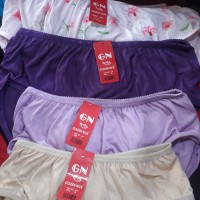 Celana Dalam Golden Nick uk M sama L - Muda, M