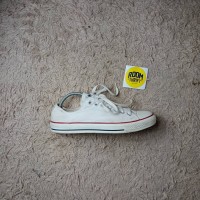 SEPATU CONVERSE SECOND BEKAS (KODE:000667)