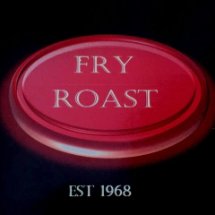 Logo FRY AND ROAST