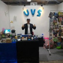 Logo unique visual shop 777