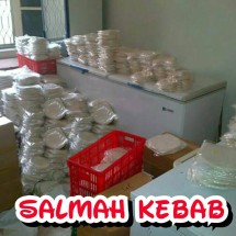 Logo salmah kebab