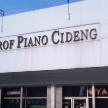 Logo Petrof Piano Cideng