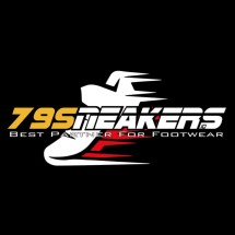 Logo 24-7Sneakers