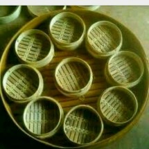 Logo klakat dimsum Berkah bambu