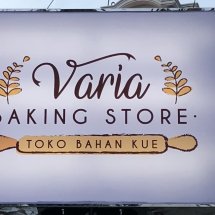 Logo Varia Baking Store - TBK