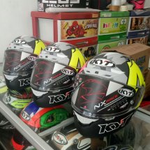 Logo bengkel helm solo