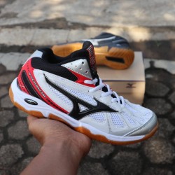 mizuno running a3 mens grey