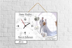 Harga jam dinding custom kado wedding ultah wisuda anniversary | HARGALOKA.COM Harga jam dinding custom kado wedding ultah wisuda anniversary | HARGALOKA.COM