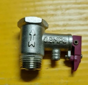 Harga safety valve pemanas air water heater original ariston klep | HARGALOKA.COM Harga safety valve pemanas air water heater original ariston klep | HARGALOKA.COM