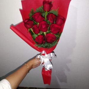 Harga Hand Bouquet Buket Bunga Mawar Merah Segar Katalog.or.id Harga Hand Bouquet Buket Bunga Mawar Merah Segar Katalog.or.id