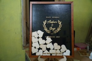 Info Guest Book Frame 40x60 Buku Tamu Kayu Wedding Decoration Katalog.or.id Info Guest Book Frame 40x60 Buku Tamu Kayu Wedding Decoration Katalog.or.id