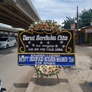 Katalog Karangan Bunga Papan Ucapan Dirgahayu Uk 1 5x2meter Katalog.or.id Katalog Karangan Bunga Papan Ucapan Dirgahayu Uk 1 5x2meter Katalog.or.id